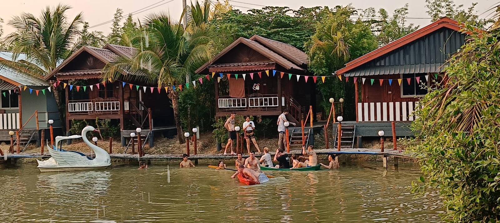 Kraisirapob Boxing Gym — Muay Thai camp in kanchanaburi