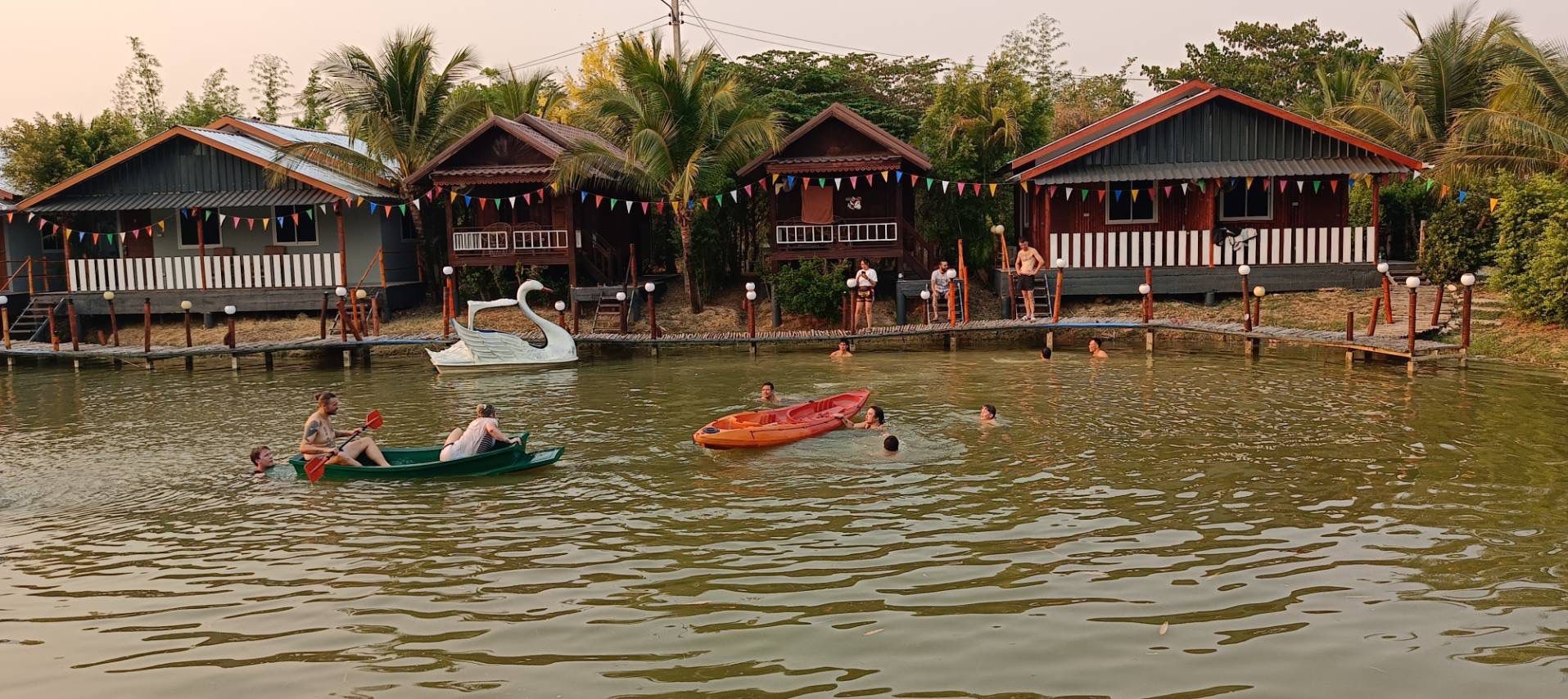 Kraisirapob Boxing Gym — Muay Thai camp in kanchanaburi